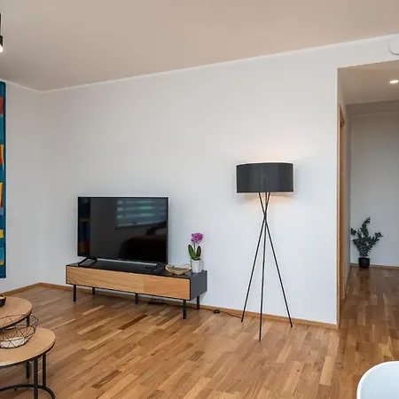 Citygate With Sun Balcony Lägenhet