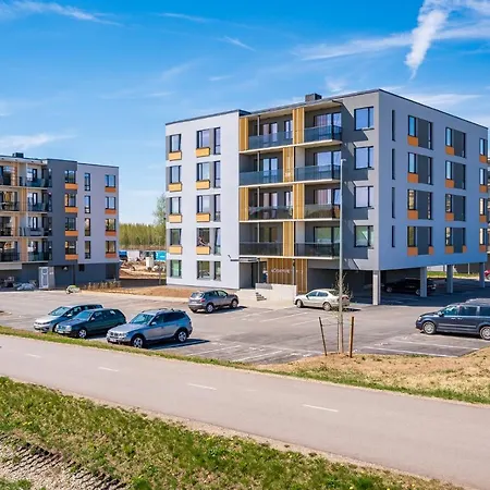 Citygate With Sun Balcony Apartment Tartu
