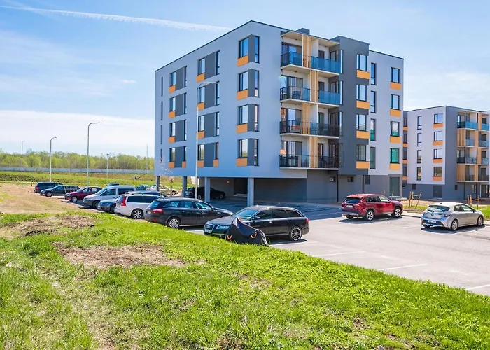 Citygate With Sun Balcony Appartement Tartu